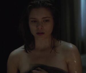 Sophie Cookson Nude - The Crucifixion (2017)