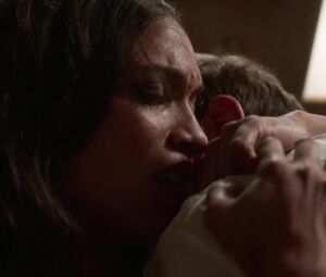 Rosario Dawson, Katherine Heigl nude - Unforgettable (2017)