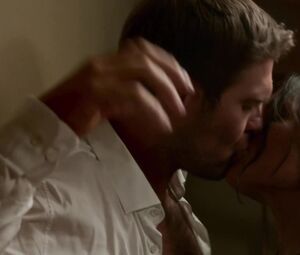 Rosario Dawson, Katherine Heigl nude - Unforgettable (2017)