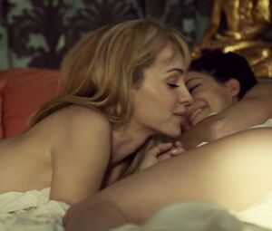 Tatiana Maslany sexy, Ksenia Solo nude – Orphan Black s03e07 (2015)