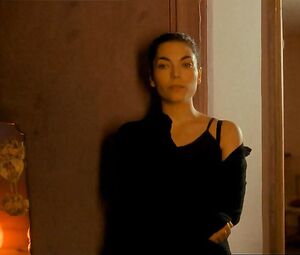 Lesbian scene Sabrina Seyvecou & Coralie Revel sex scenes in Secret Things
