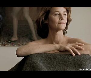Celebs Fuck-A-Thon Episode Charlotte Rampling Sous sable 2000