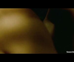 Celebs Hook-Up Gig Jane March in The Lover 1992