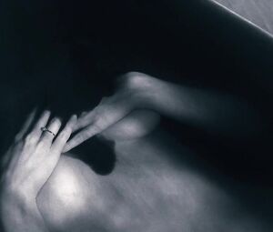 Sex video Erotic Outdoor Hump Vignette in Vid - Laurence Hamelin, Lily Cole Naked - The Moth Diaries (2012)