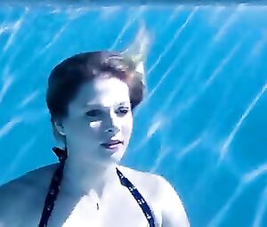 Sex video Kristina Emerson bare, Lindsay Anne Williams jaw-dropping – Satans (2017)