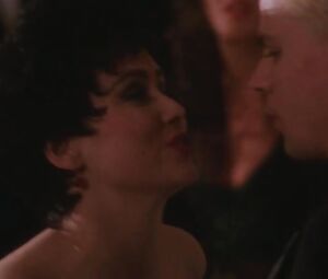 Sex video Nina Siemaszko Bare - Naughty Orchid two (US 1991)