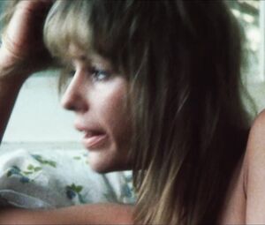 Rebecca Gilling & Victoria Anoux - Stone (1974)