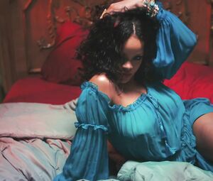 Rihanna - Wild Thoughts (2017)