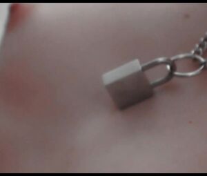 Nude stage Amira - Secret No Panties