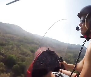 Beautifull Girl - Naked Fly