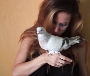 Birdy - Girl Nude