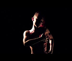 Black Back - Nude Martine