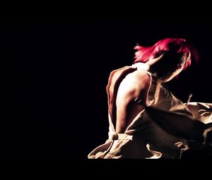 Black Back - Nude Martine