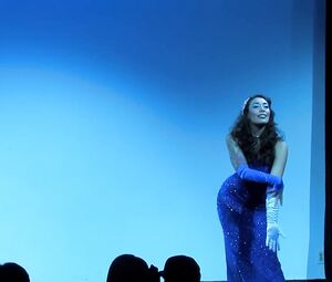 Naked Asian Art Performance - Miyuki Divine - The Burlesque Strip