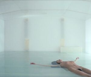 Naked Girl - Asian Art Performance