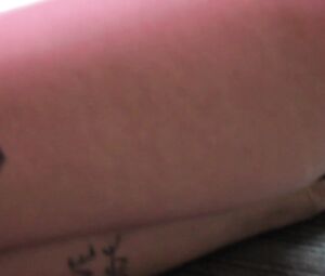 Naked Carina - Attraction