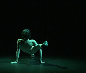 Naked on Stage -Isabelle Rigat - The Moebius Strip