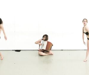 Naked on Stage Performance - Alice Raffaelli