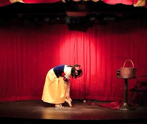 Strip BURLESK Show - Chantilly Lace