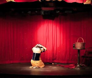 Strip BURLESK Show - Chantilly Lace