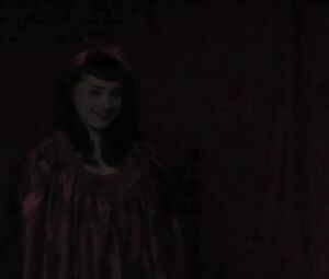 Strip BURLESK Show - Chantilly Lace