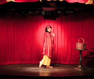 Strip BURLESK Show - Chantilly Lace