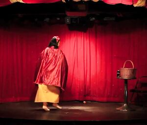 Strip BURLESK Show - Chantilly Lace