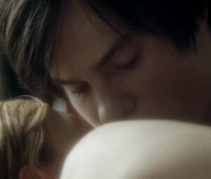 Hanna Hall nude - Happiness Runs (2010)