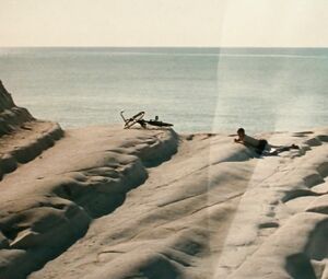 Monica Bellucci nude - Malèna (2000)