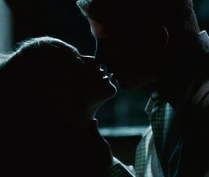 Amanda Seyfried nude - Dear John (2010)