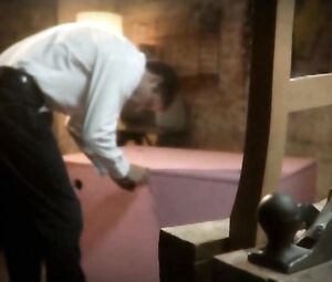 Josefine Preuss nude - StΓΌhle im Schnee (2007)