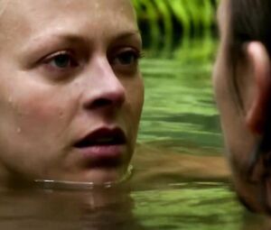Isabell Gerschke nude - Fluss des Lebens - Verloren am Amazonas (2013)