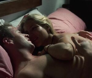 Elsa Pataky nude - Beyond Re-Animator (2003)