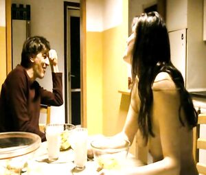 Anna Gyorgyi nude - Tablo (2008)
