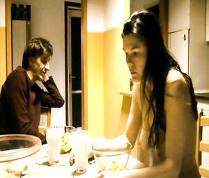 Anna Gyorgyi nude - Tablo (2008)