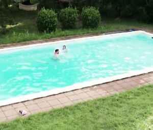 Alice Pehlivanyan - Im Sommer wohnt er unten (2015)