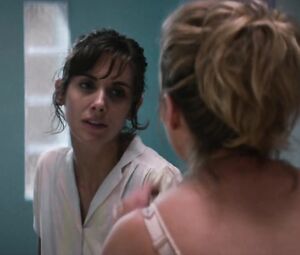 Alison Brie - Glow S01E01 (2017)