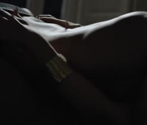 Cristina Alarcon - B&b, de boca en boca S02E05-09 (2015)