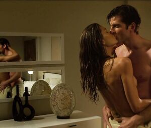 Chemistry S01E05 - Flesh Wounds (2011)