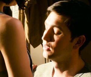 Dakota Johnson nude, Alison Brie, Leslie Man naked - How to Be Single (2016)