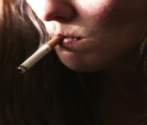 Alexandra Finder nude - Die Frau des Polizisten (2013)