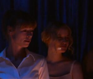 Victoria Schulz - Dora oder Die sexuellen Neurosen unserer Eltern aka Dora or The Sexual Neuroses of Our Parents (2015)