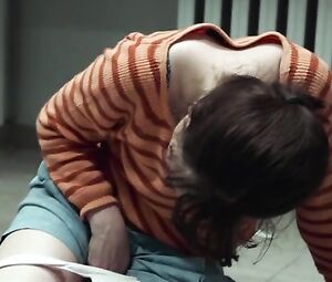 Victoria Schulz - Dora oder Die sexuellen Neurosen unserer Eltern aka Dora or The Sexual Neuroses of Our Parents (2015)