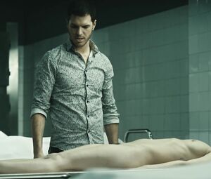 Alba Ribas nude - El cadaver de Anna Fritz (2015)