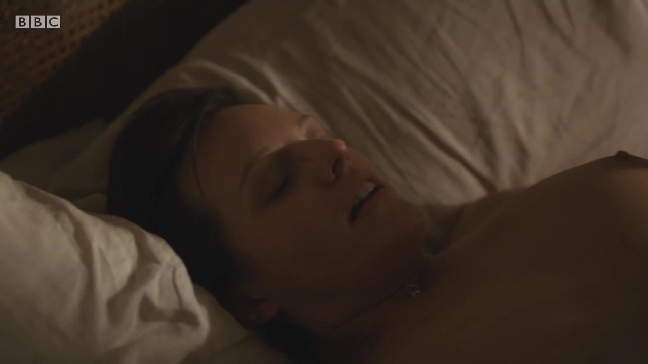 Elisabeth Moss, Linda Ngo - Top Of The Lake S02E05 (2017) Video » Best Sexy  Scene » HeroEro Tube