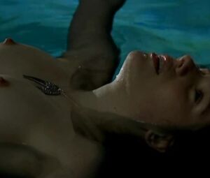Ariadna Cabrol, Diana Gomez nude - Eloiseβs Lover (2009)