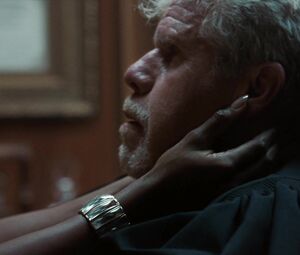 Emayatzy Corinealdi, Elizabeth McLaughlin nude - Hand of God (2004)
