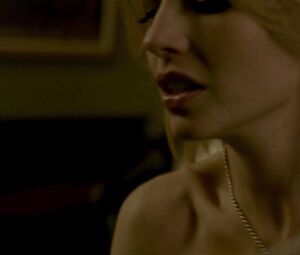 Kelly Curran nude - Grizzly (2015)