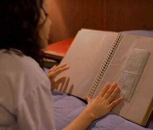 Do-yeon Jeon nude - Happy End (1999)