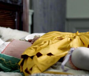 Holli Dempsey, Eloise Smyth - Harlots S01E01 (2017)